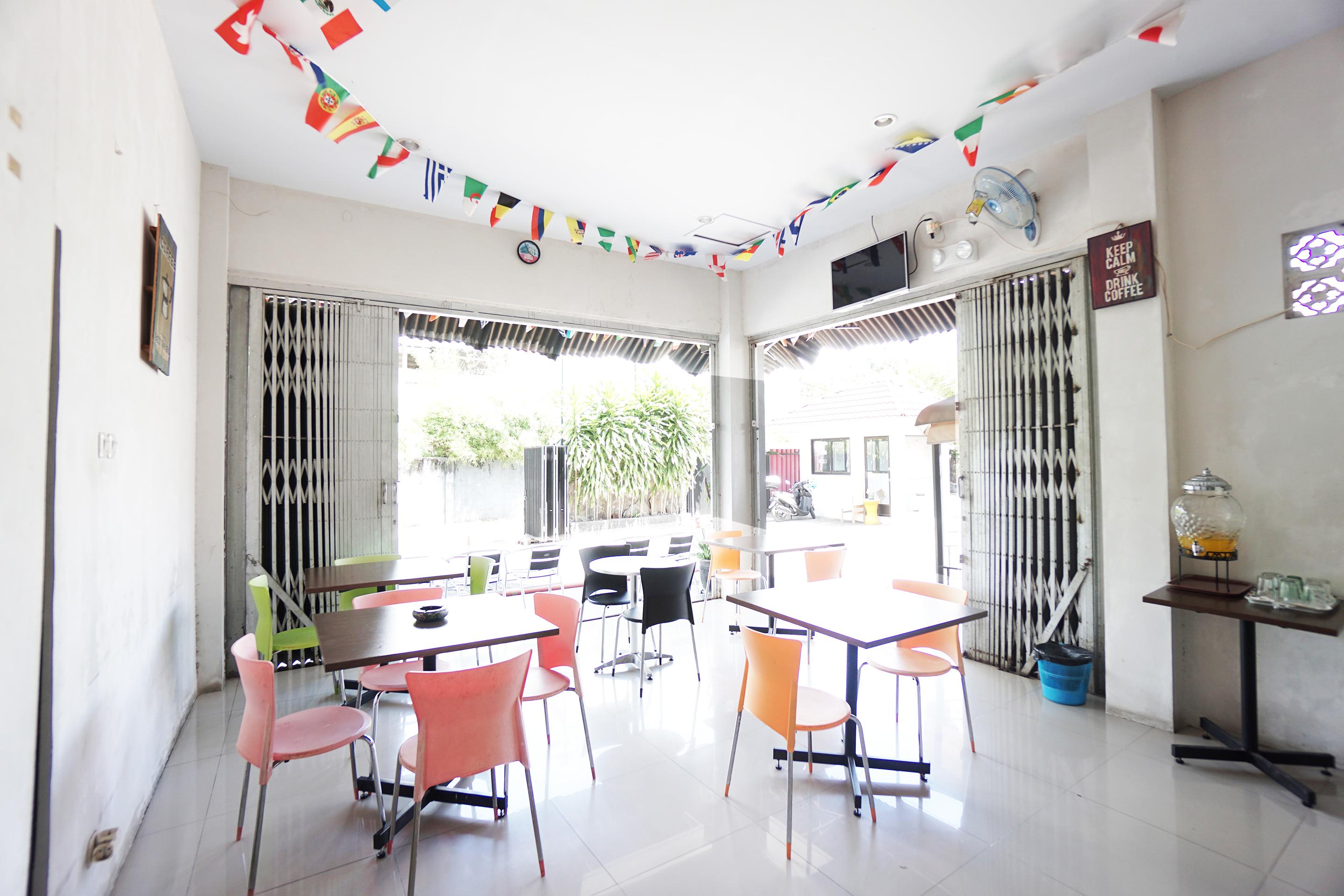 โอโย 1236 เอลิต เรสซิเดนซ์ Hotel มานาโด ภายนอก รูปภาพ
