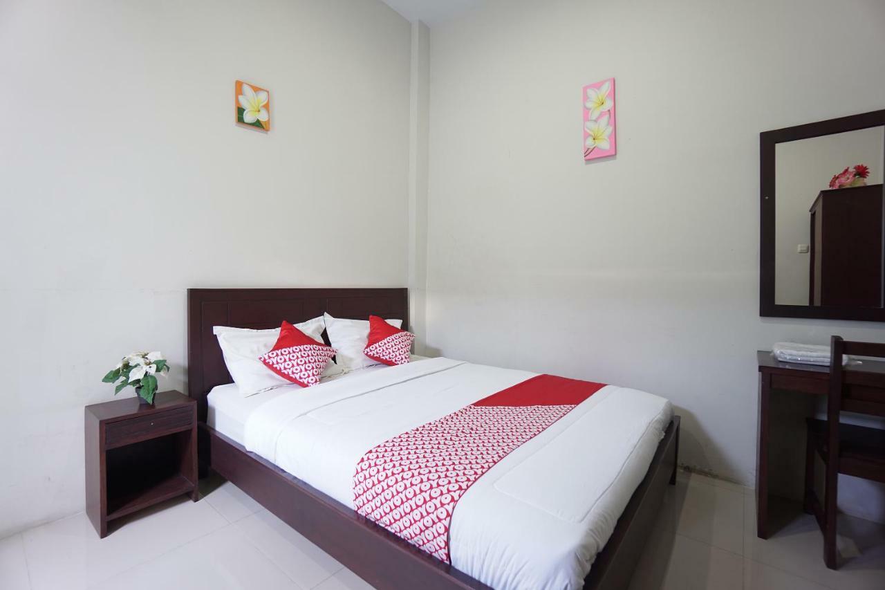 โอโย 1236 เอลิต เรสซิเดนซ์ Hotel มานาโด ภายนอก รูปภาพ